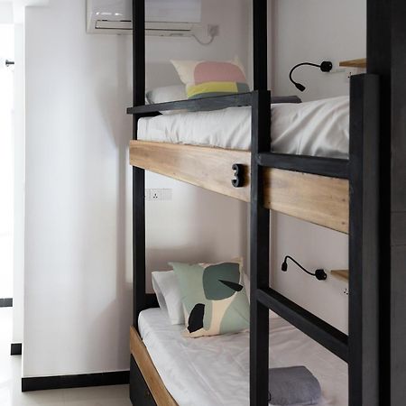 Spindrift Hostel Madiha (Adults Only) Matara Room photo