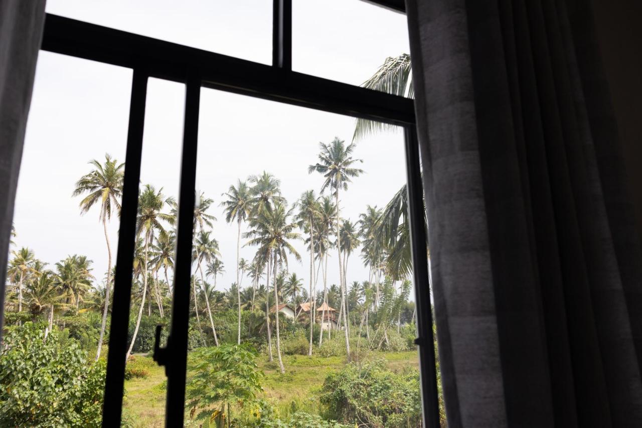 Spindrift Hostel Madiha (Adults Only) Matara Exterior photo