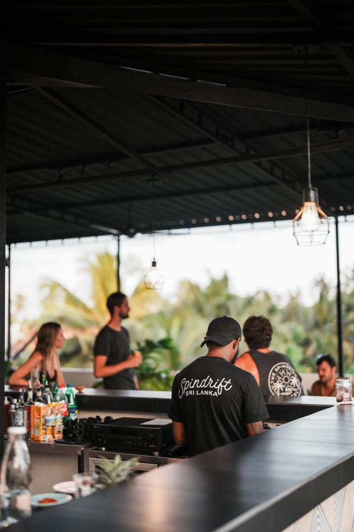 Spindrift Hostel Madiha (Adults Only) Matara Exterior photo